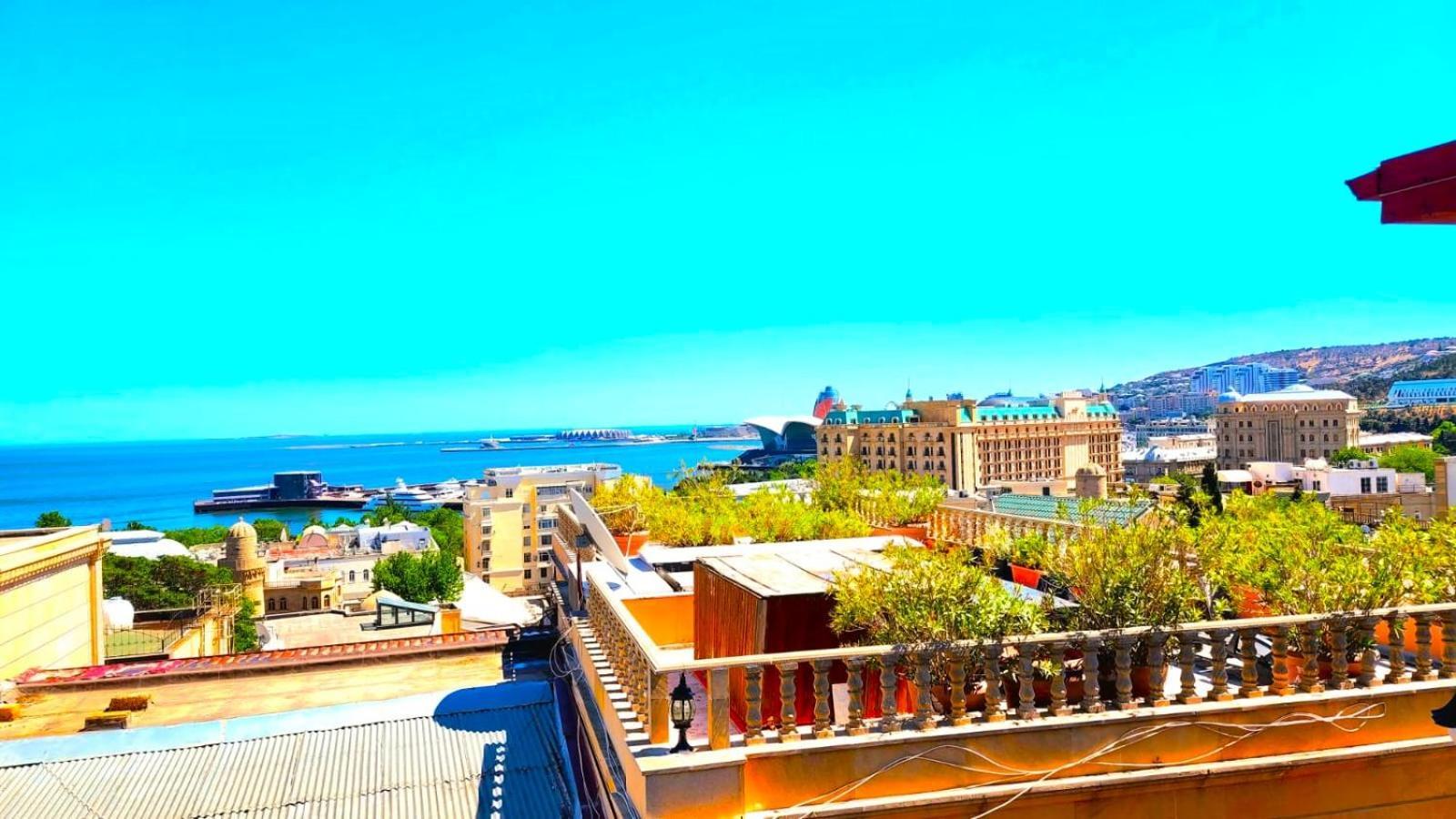 Avi Hotel Baku Exterior photo